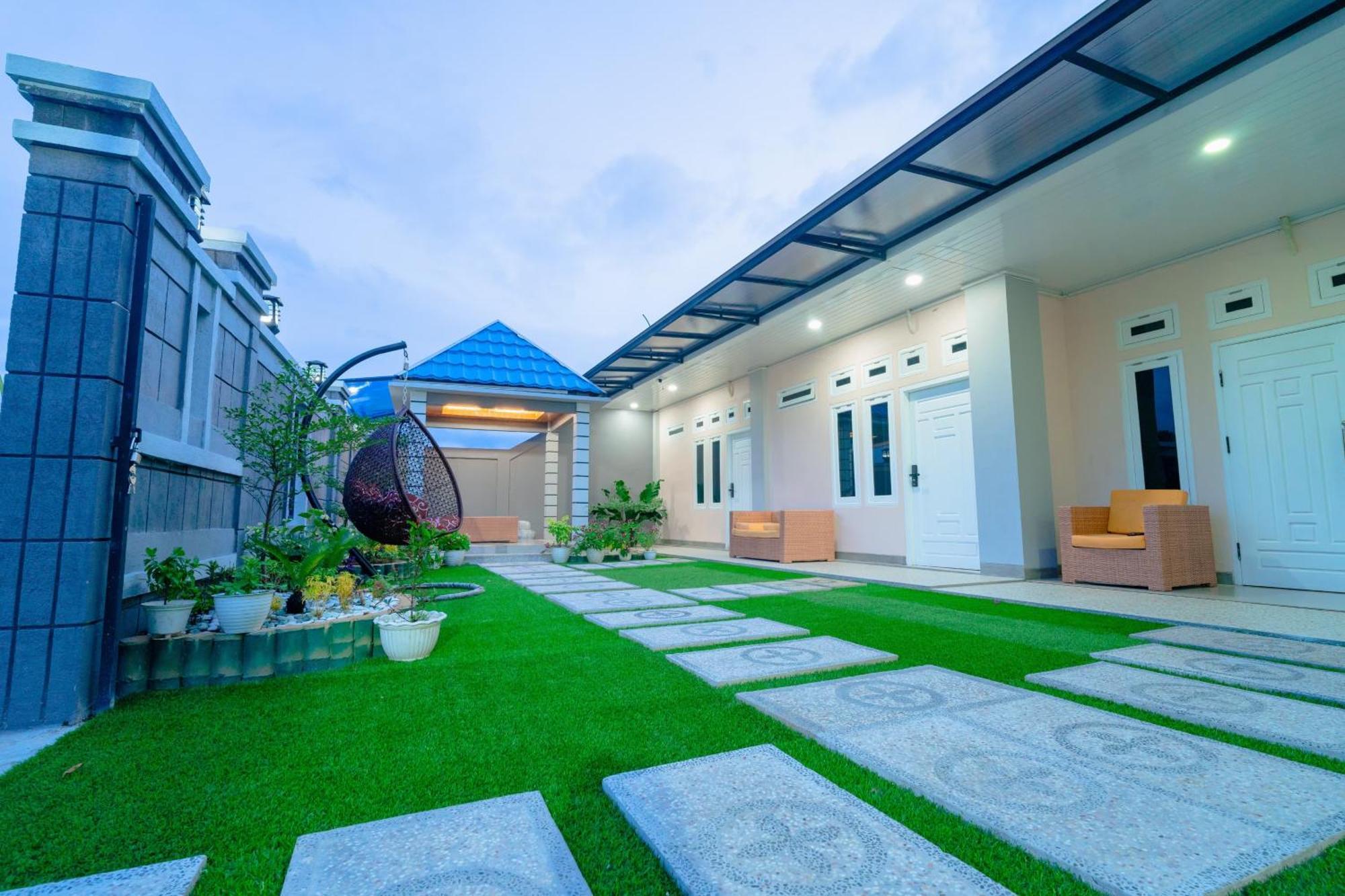 La Geiro Villa 纳闽巴霍 外观 照片
