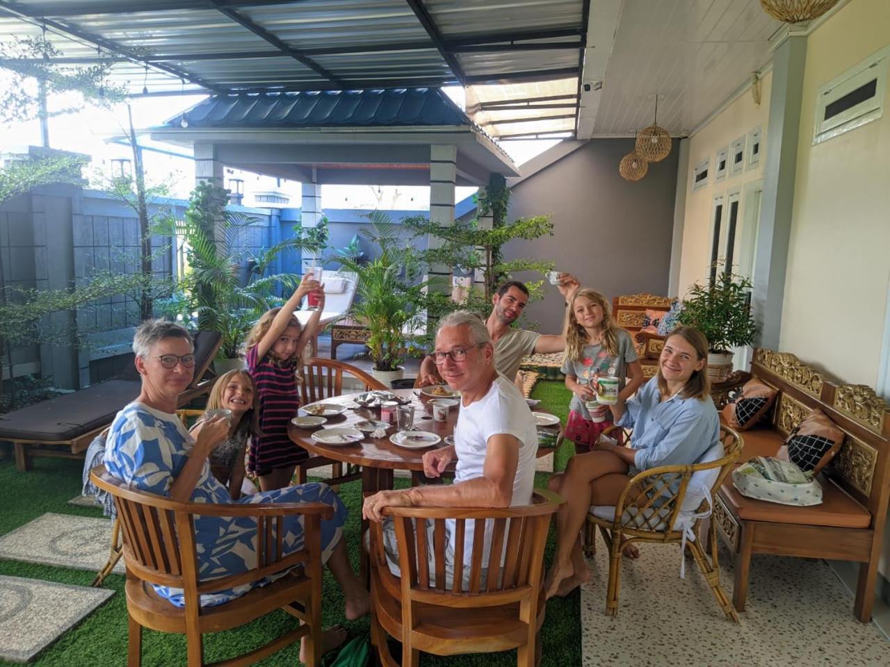 La Geiro Villa 纳闽巴霍 外观 照片